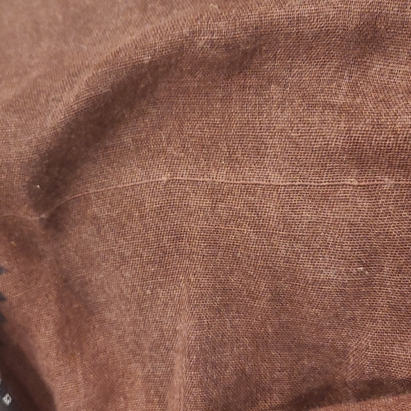 Scarf 100% Viscose rusty brown, blk and white - Picture 7 of 7